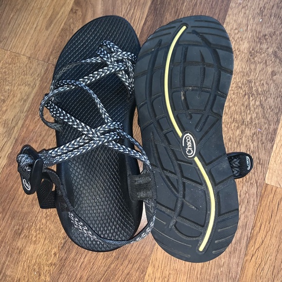 brand new women’s chacos - Picture 2 of 3
